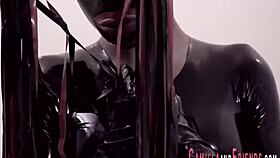 bdsm shemale assfucking in latex with cumshot and buttplug!