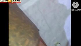 Angolana xandelle famosa gang das casa de swing dando seu belo cuzinho para o safado do bolt jones