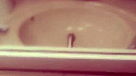 watch me jerk off this huge dick