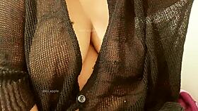 Asian Big Boobs Sexy Girl