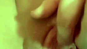 Amateur Wife Squirts In Homemade Solo Session