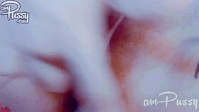 Amateur asian fingering close-up