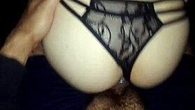 We fuck my girlfriend so hard that creampie leaks from her vagina