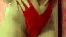 safada with big ass dances like a prostitute