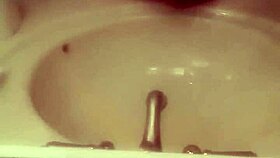 watch me jerk off this huge dick