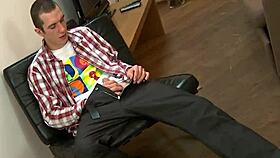 Watch this gay porn with monster cocks, would you handle a one-eyed monster like that?