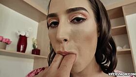 Jebať Desiree Dulce, horúcu milf s dlhými nohami a úchvatnou tvárou pribitú