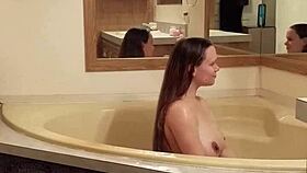 Bathtime relaxation with Shadebunny is just so damn hot!