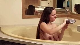 Bathtime relaxation with Shadebunny is just so damn hot!