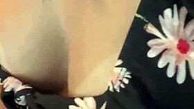 Hey, greluda at 18 years old is so hot, she sucks a lot while licking pussy