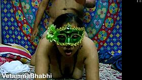 big ass bengali bhabhi getting doggystyle fucked in sari by her indian bf 😍