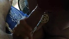 I spent Saturday with my girlfriend and friend in intense sex.