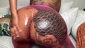 yo, check my pink fishnets, twerking that big ebony ass for ya!