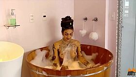 brazilian babe masturbates in office during photo shoot 😏