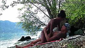 Lunch time quicky at a public beach