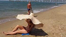 Huge hat public beach pussy and tits flash, close up outdoor.