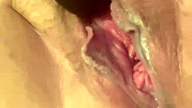 the bbw milf plays with her favorite toy to orgasm