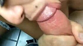 Hotel slut hooker screams in wild encounter!