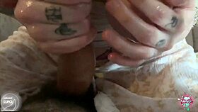 Oily tit job with this milf 😍