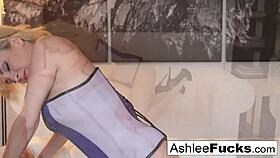 Hot stacked ashlee feels so good making her pussy happy with intense solo masturbation.
