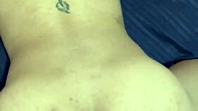 my friend fucks my ass but it hurts me that he puts his dick in me ass me duele que me den por el culo pero disfrut� su semen caliente dentro