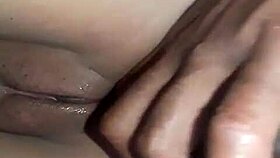 dei meu cu com vontade de cagar e deu merda ganhei muita porra no cu