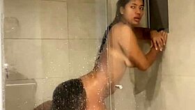 hard sex in hotel bathroom with amateur couple 😏 nysdel