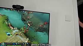 fucked a gamer mid-game 😈