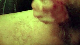 ron cachondo gets loose and masturbates in gay scene