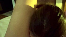 Mi amante graba mi lengua en su coño!