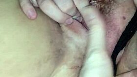 Amber's using toys to reach orgasm 😍