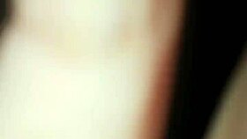 Mami Pantat Besar Bikin Aku Ketagihan!