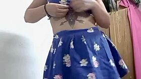 Wow! Dana Barzagli looks stunning in her solo Colombian heat!