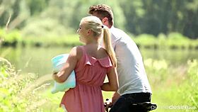 Cayla Lyons Gets Fucked Doggystyle By The Lake With Big Cock 😍