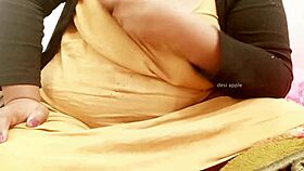 kolkata girl with sexy big boobs