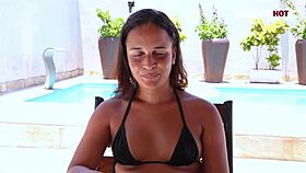 Entrevista com a novinha safada do momento