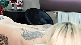 Meeting and interacting with real porn star Amanda X