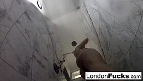 London Keyes, the asian babe, gets wet while masturbating