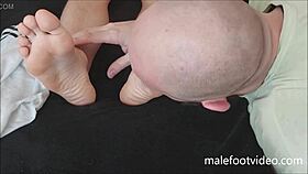 Soccer Player Gets BAREFOOT FOOT WORSHIP