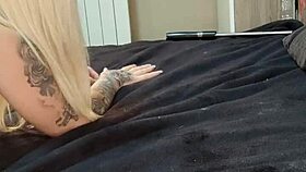 Meeting and interacting with real porn star Amanda X