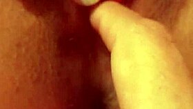 i'm touching myself so good right now