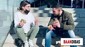 Fan conoce a chica en tinder se la coje