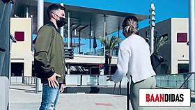 Fan conoce a chica en tinder se la coje