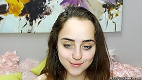 Small tits babe plays solo with buzzing vibrator