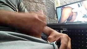 Soloboy Masturbates Alone in His 34th Session