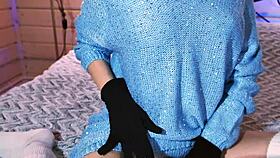 Kira Loster, I'm masturbating in gloves for you.