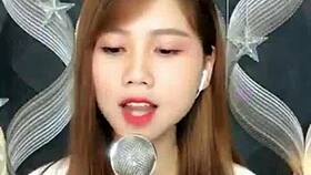 Korean Beauty Stuns With Sexy Blowjob On Webcam Live