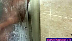 i can’t help it, fuckin’ this 18 yo latina raw in bathroom… gonna cum inside without thinkin’ twice!!
