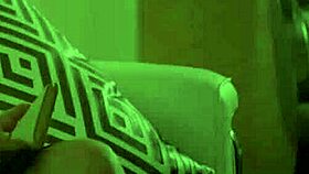 Vixen 베이비시터 까다로운 보스한테 세게 박혀