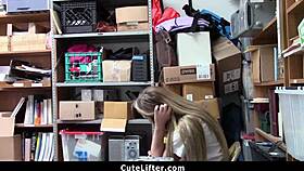 Young girl FUCKED for stealing by OFFICER in shop